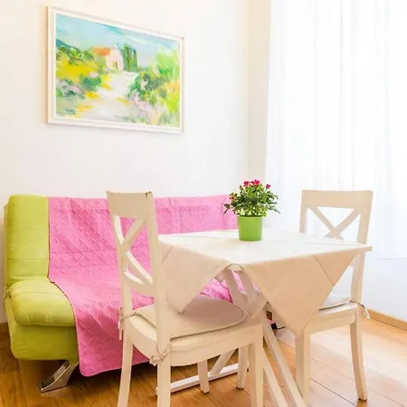 Carpe Diem On The Main Street - Stradun * Dubrovnik