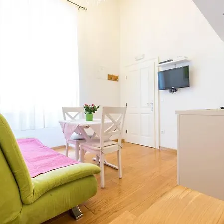 Apartment Carpe Diem On The Main Street - Stradun